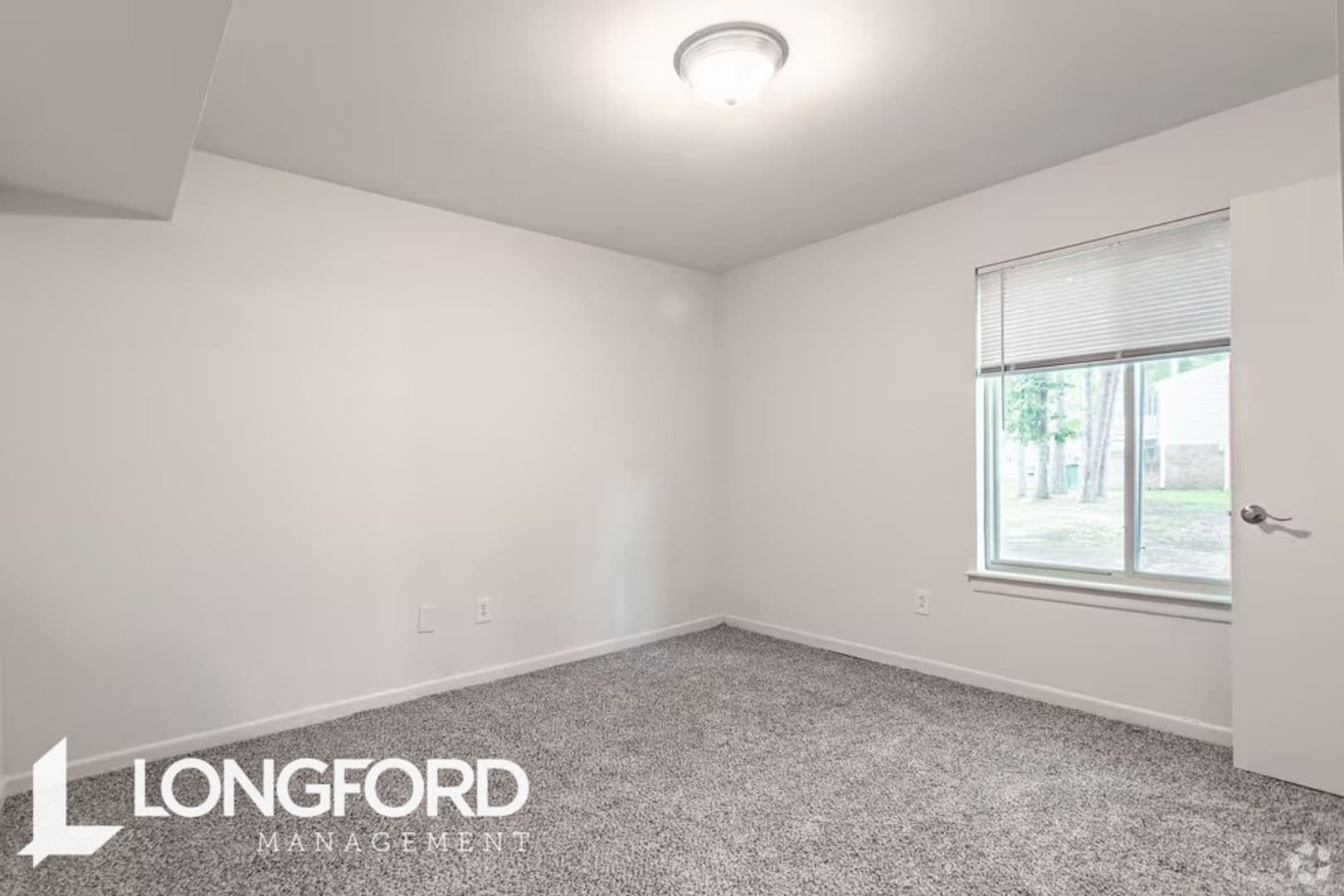 Newport News Apartment: 104-B Landmark Ct