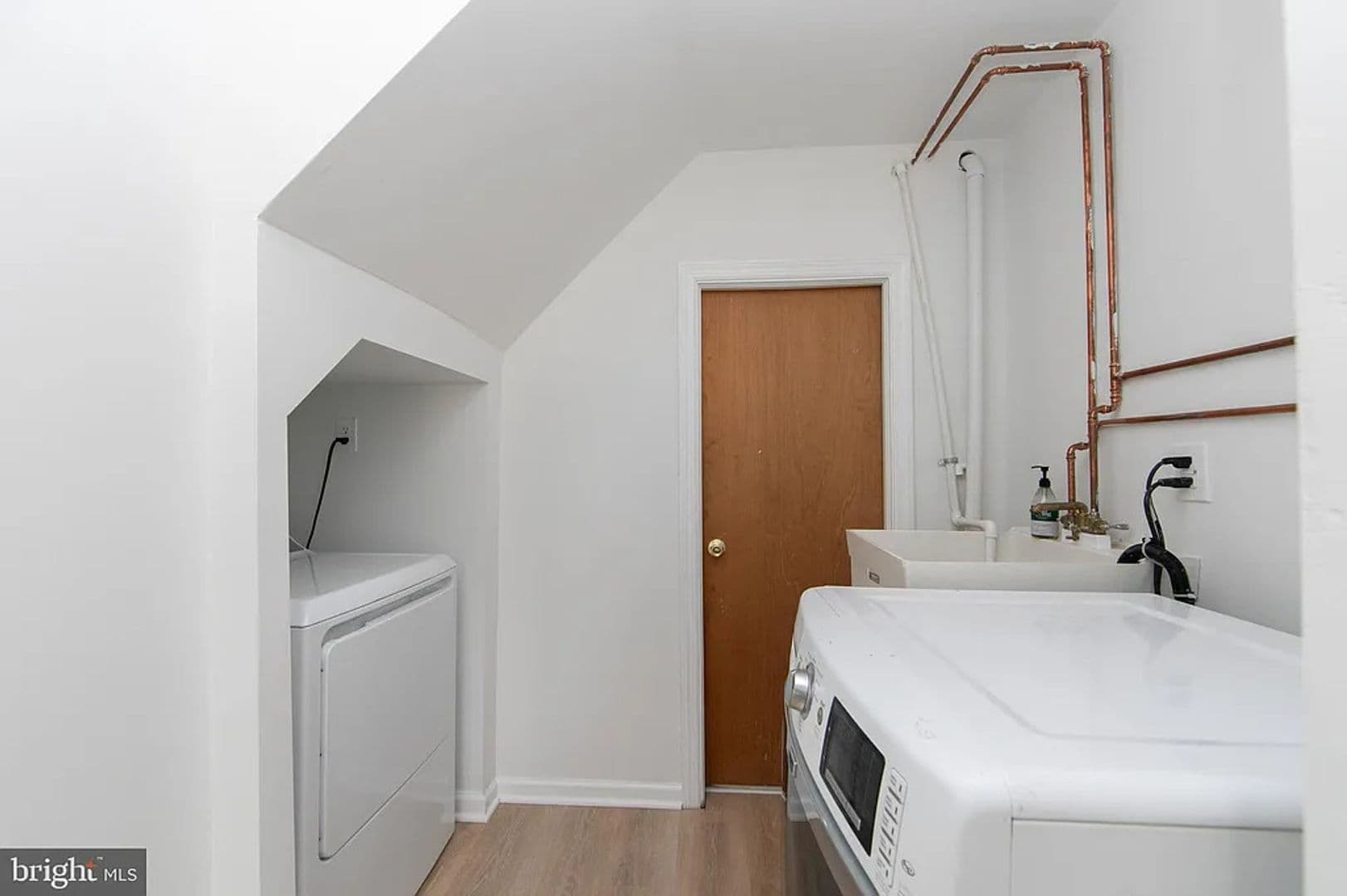 Audubon Apartment: 312 4th Avenue