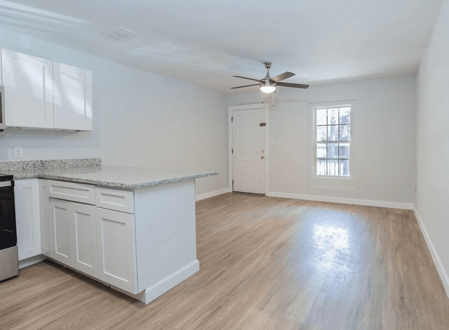 North Charleston Apartment: 3317 Florida Ave