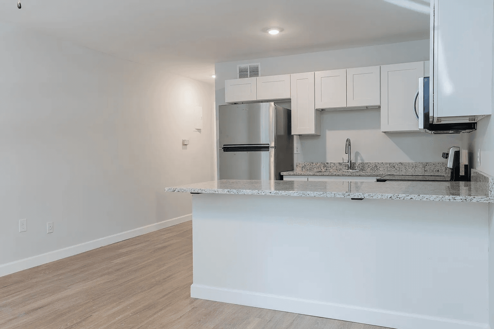 North Charleston Apartment: 3317 Florida Ave