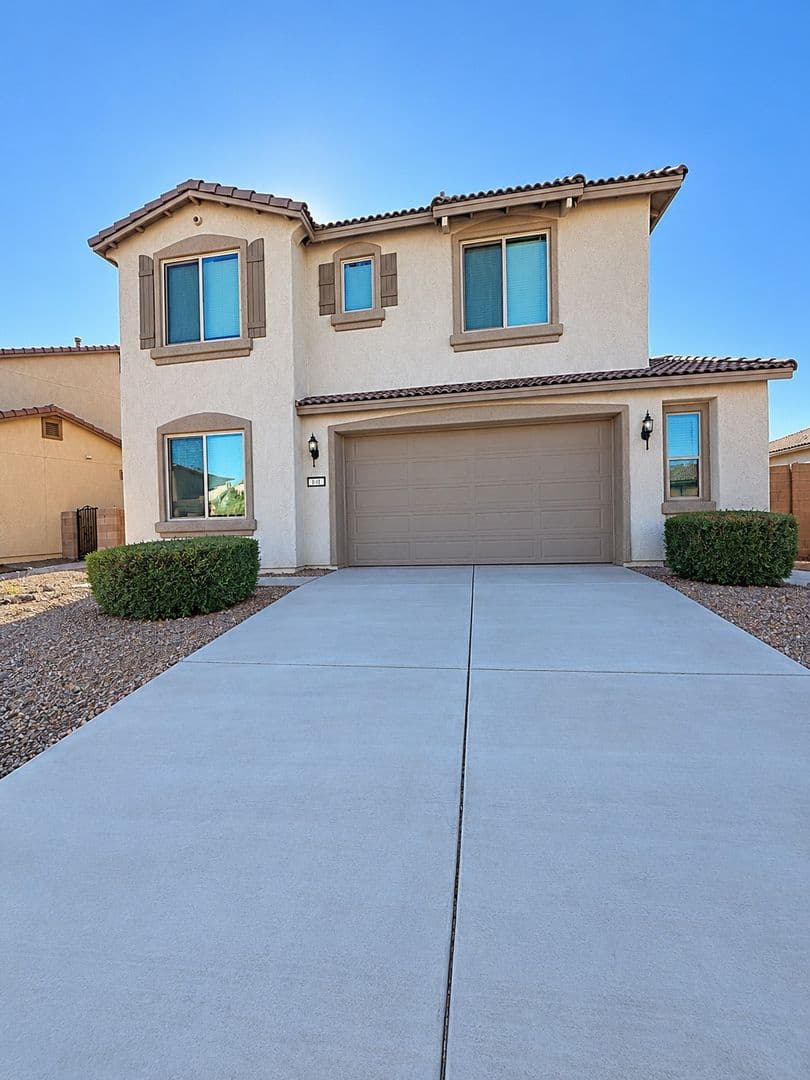 Sierra Vista House: 1094 Wagner Place