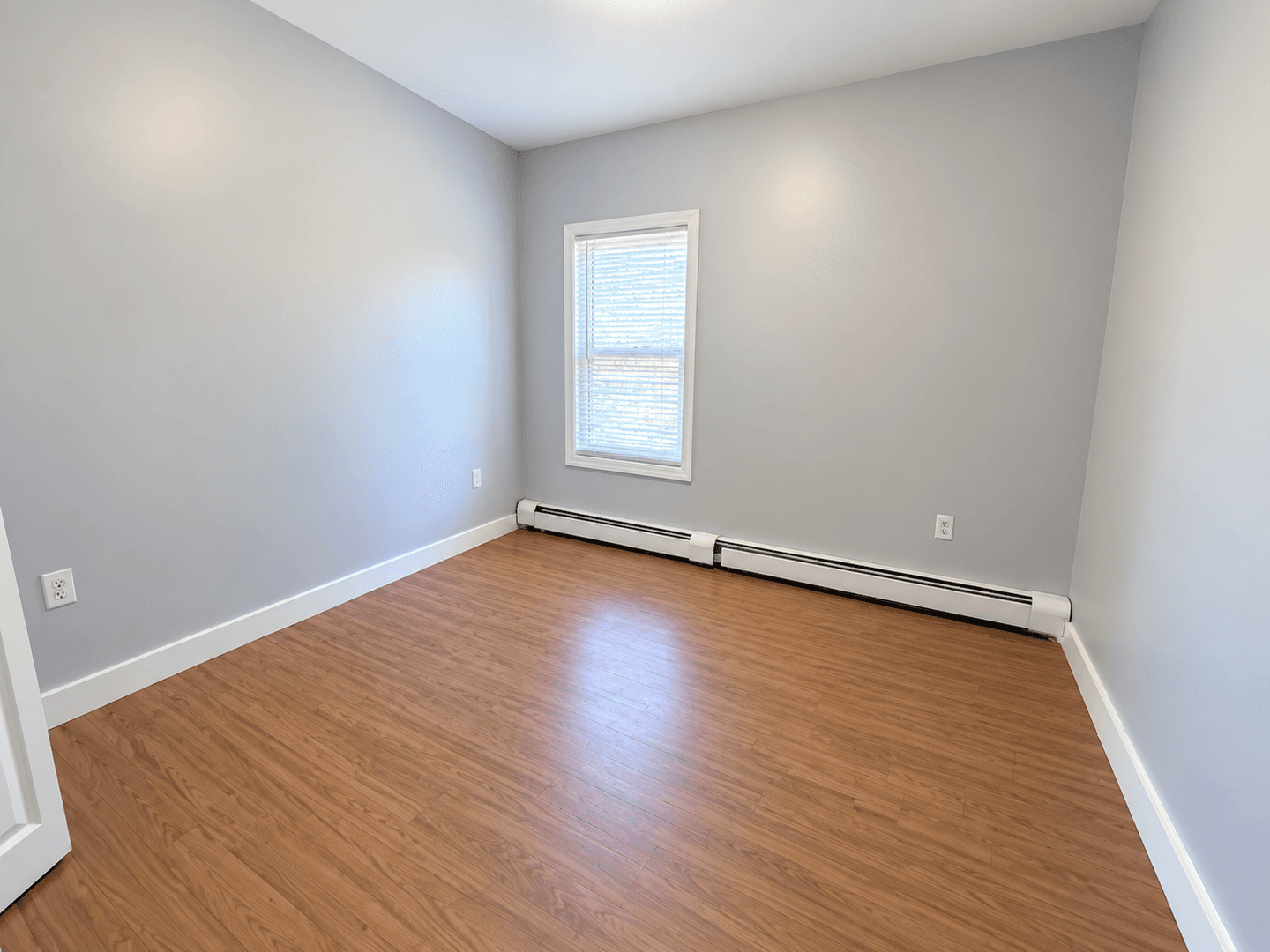 Worcester Apartment: 45 Ward St