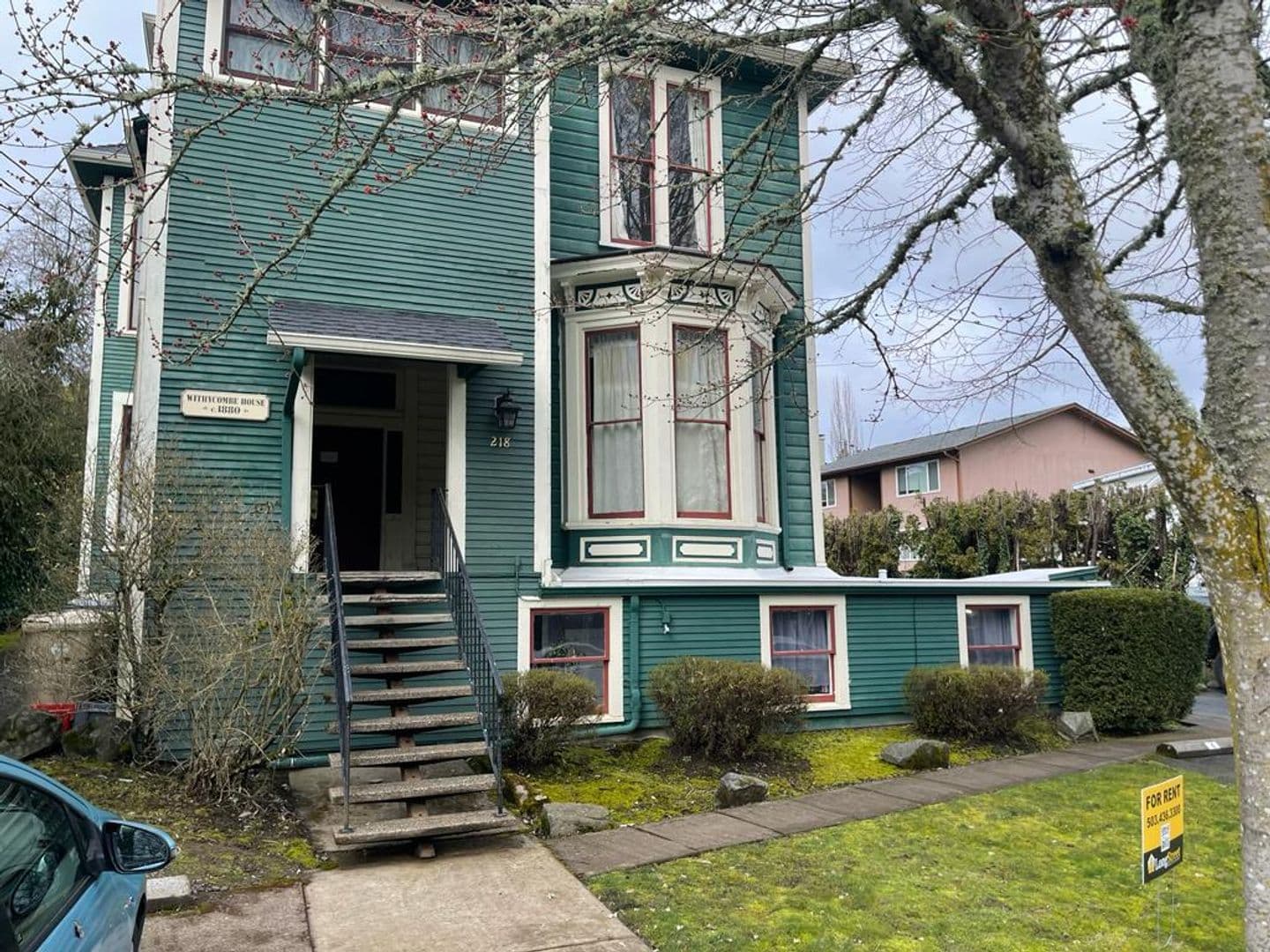 Corvallis Apartment: 218, 220, 222 NW 21st