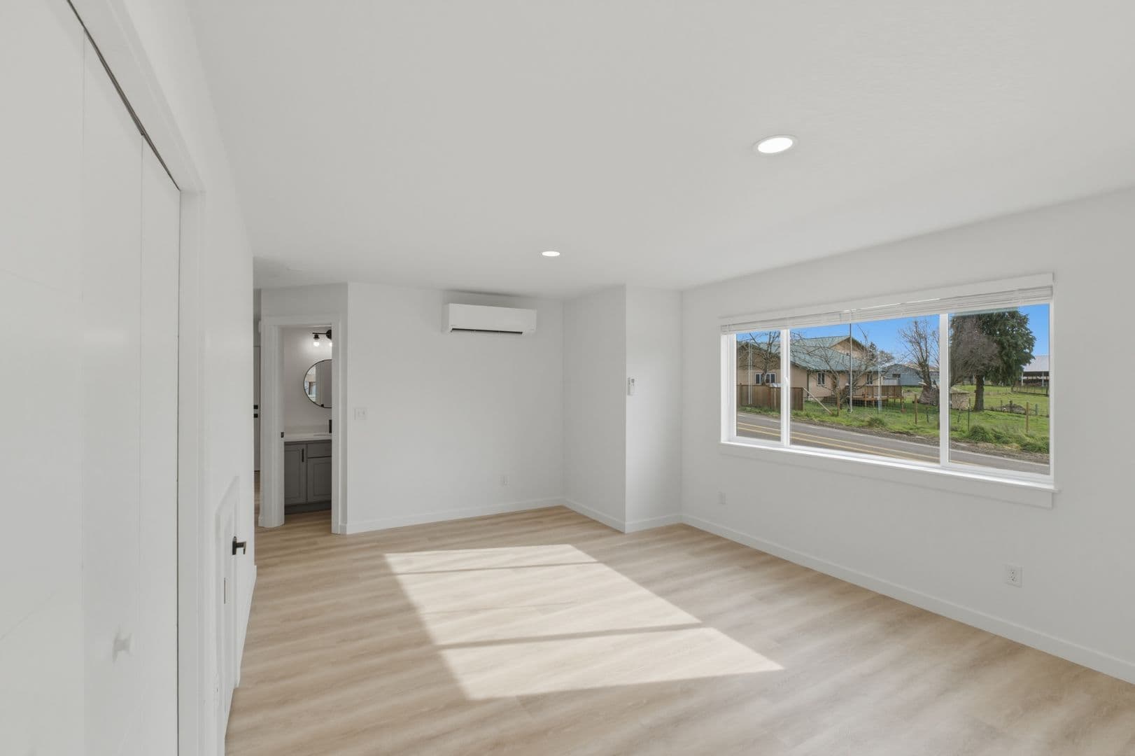 Philomath Townhome: 800-838 S 19th St