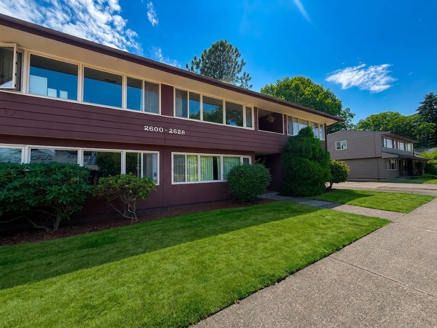 Corvallis Apartment: 2600-2628 NW Tyler Ave