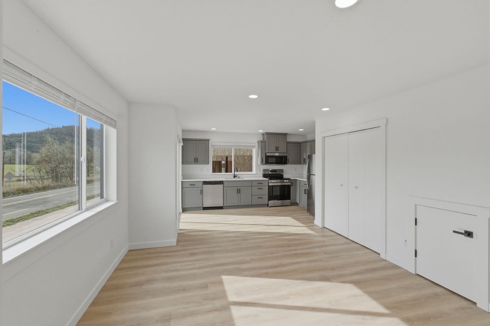 Philomath Townhome: 800-838 S 19th St