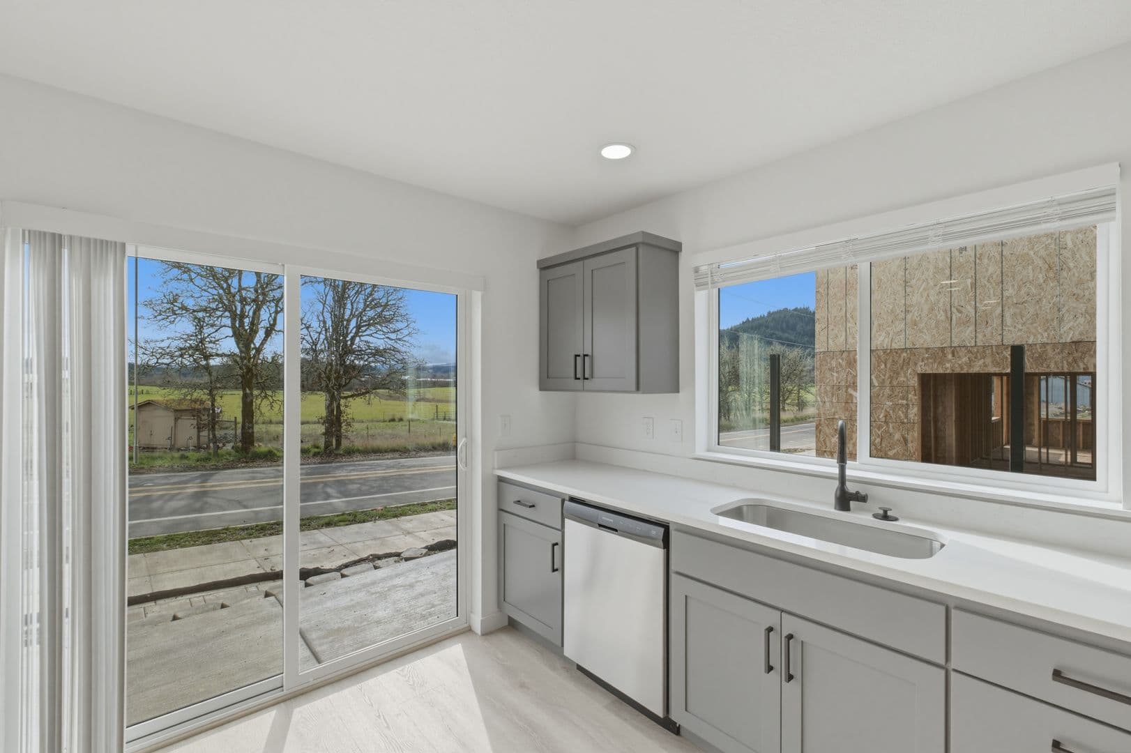 Philomath Townhome: 800-838 S 19th St