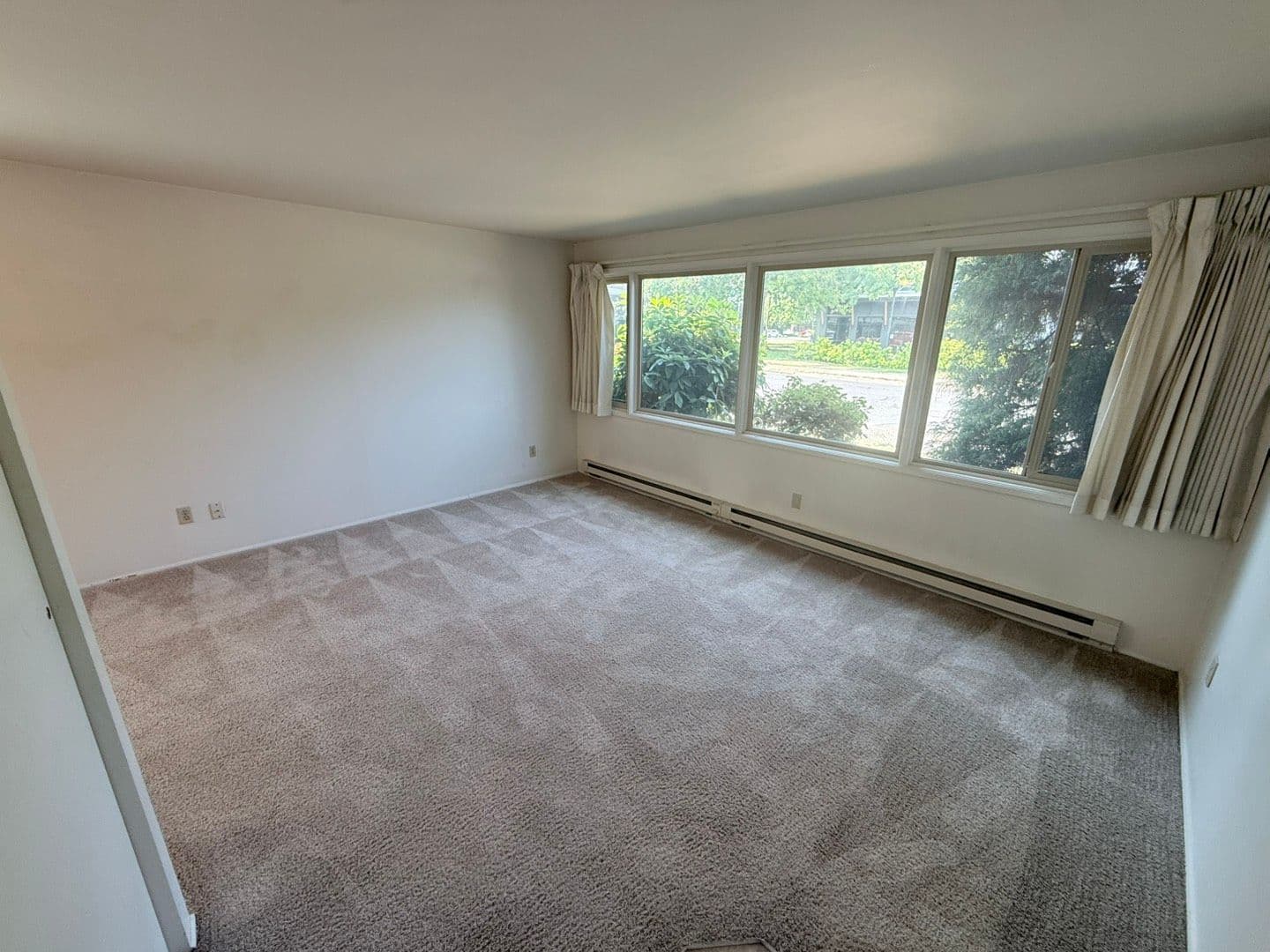 Corvallis Apartment: 2600-2628 NW Tyler Ave