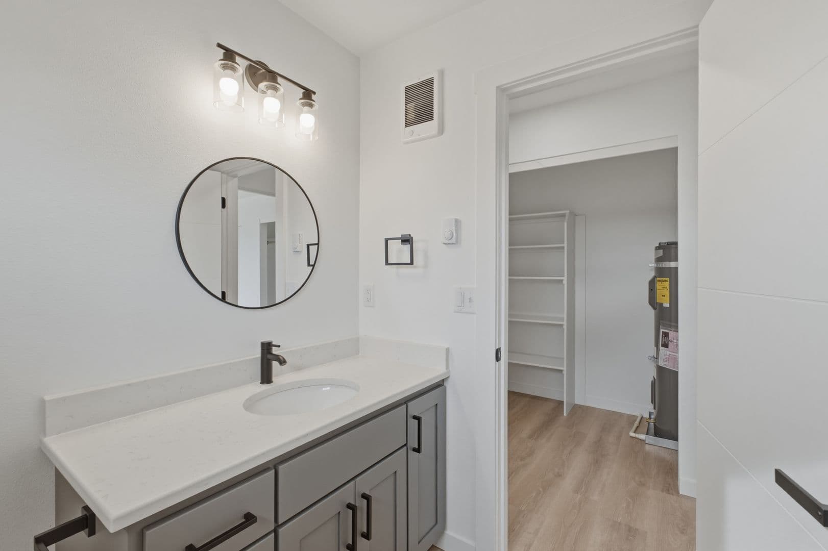 Philomath Townhome: 800-838 S 19th St