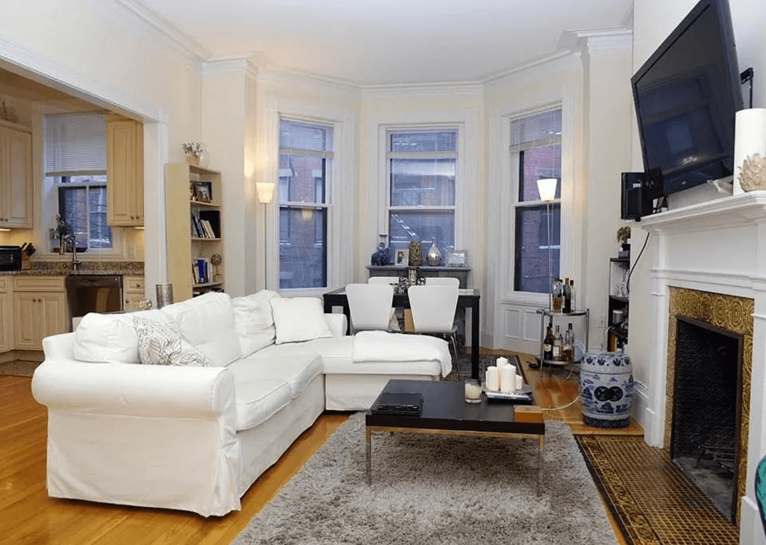 BOSTON Apartment: 438 MARLBOROUGH STREET