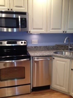 BOSTON Apartment: 438 MARLBOROUGH STREET
