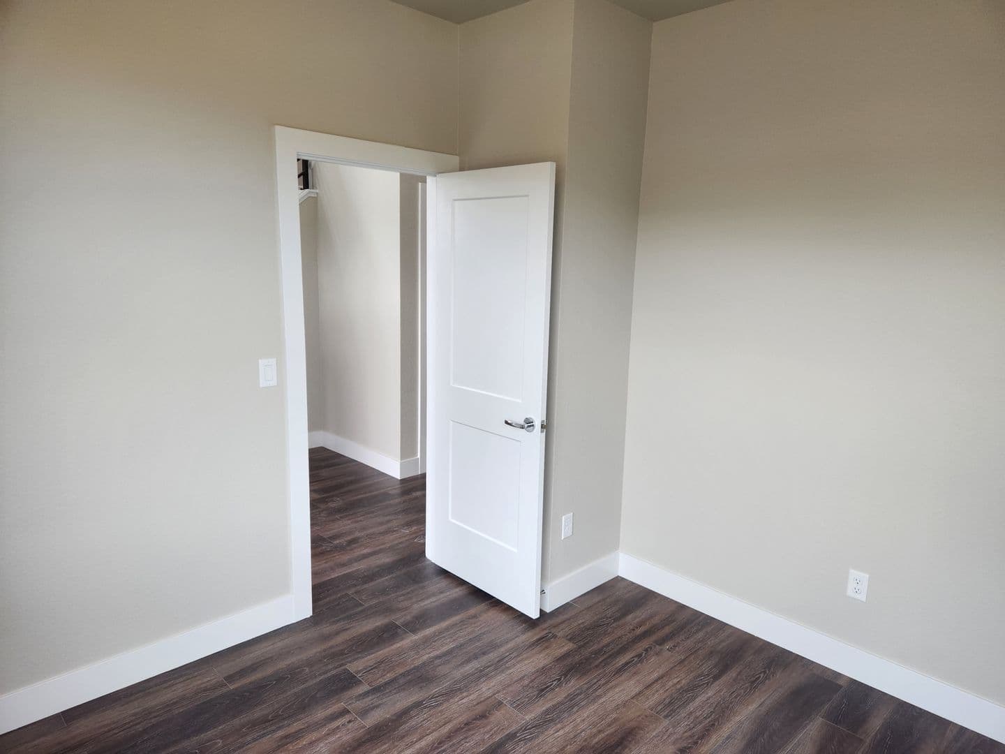 Aurora House: 21525 E 59th Pl