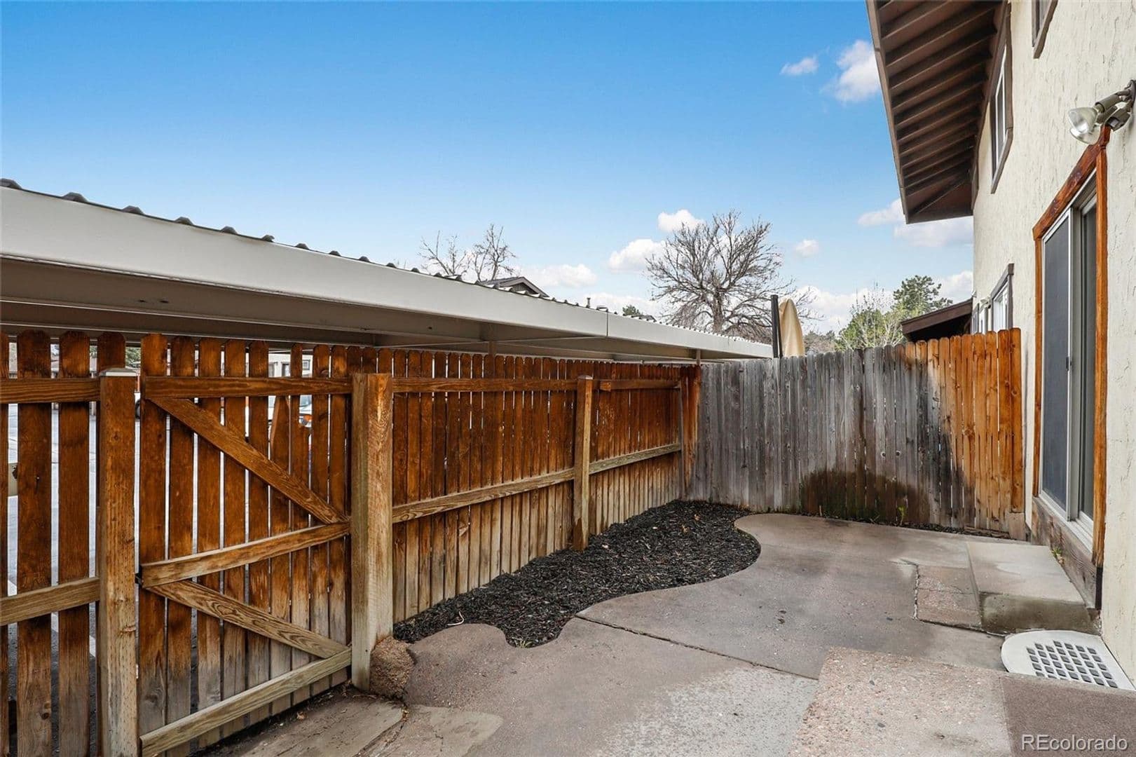Aurora House: 3723 S Granby Way