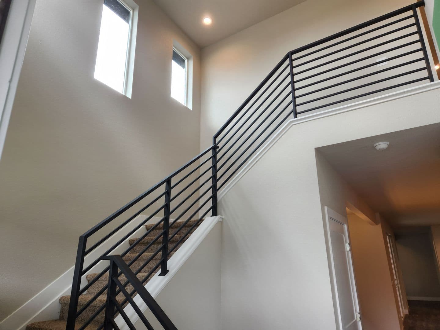 Aurora House: 21525 E 59th Pl