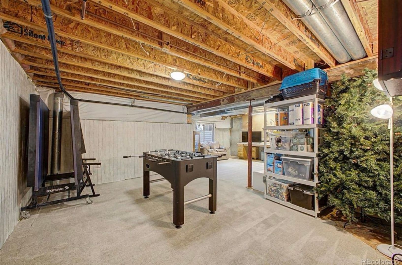 Thornton House: 13056 Harrison Dr