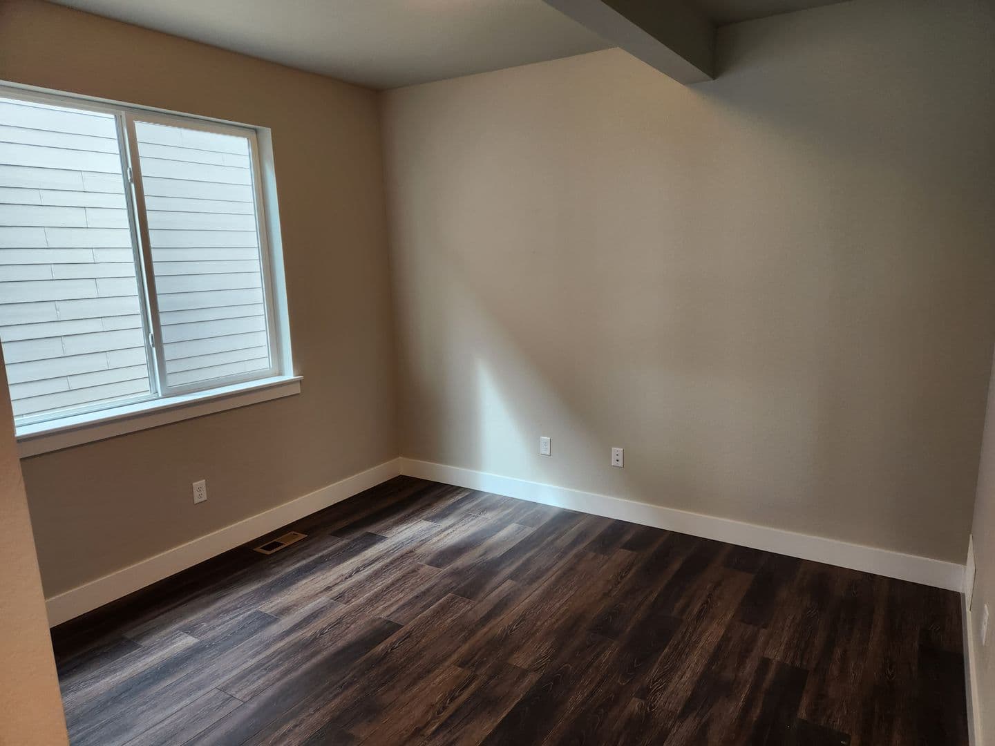 Aurora House: 21525 E 59th Pl