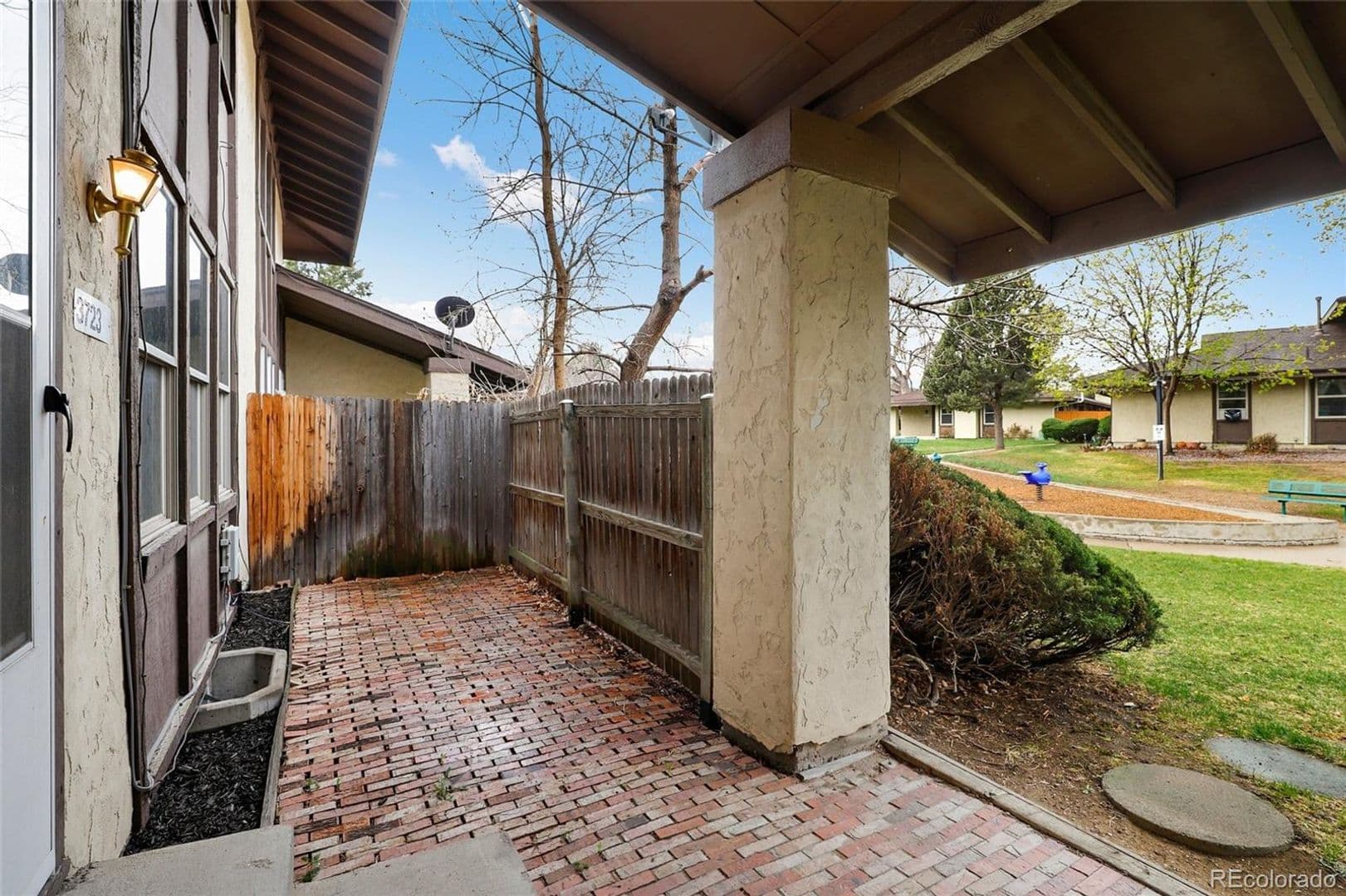 Aurora House: 3723 S Granby Way