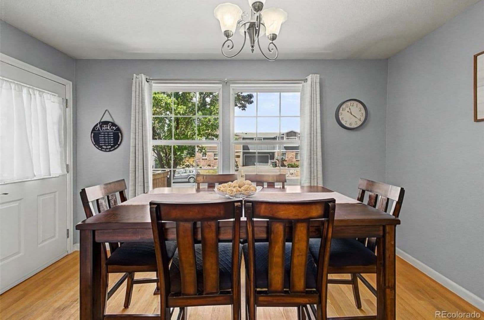 Thornton House: 13056 Harrison Dr