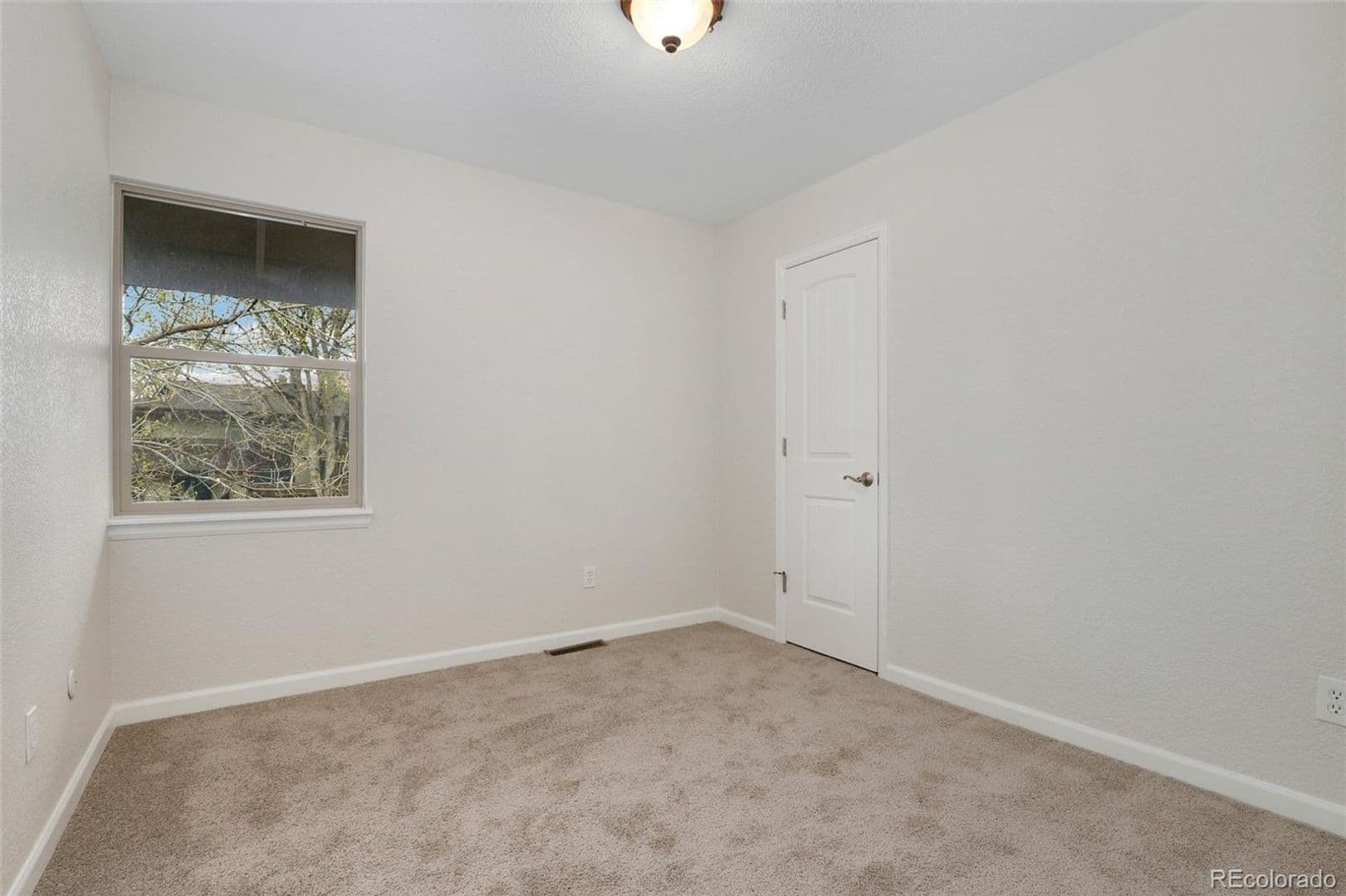 Aurora House: 3723 S Granby Way