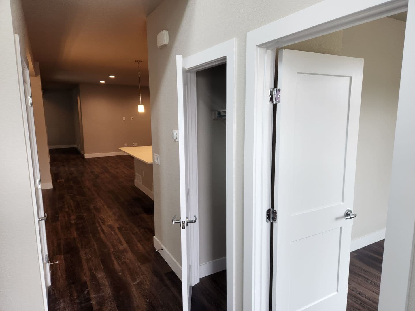 Aurora House: 21525 E 59th Pl