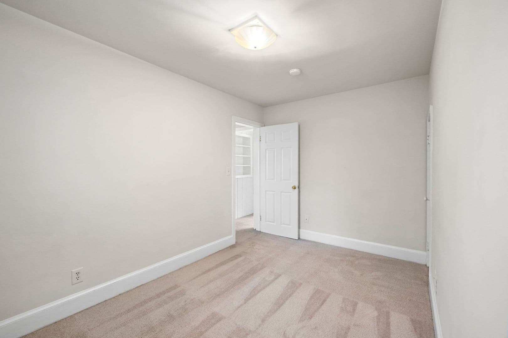 Fredericksburg House: 1014 Stafford Ave