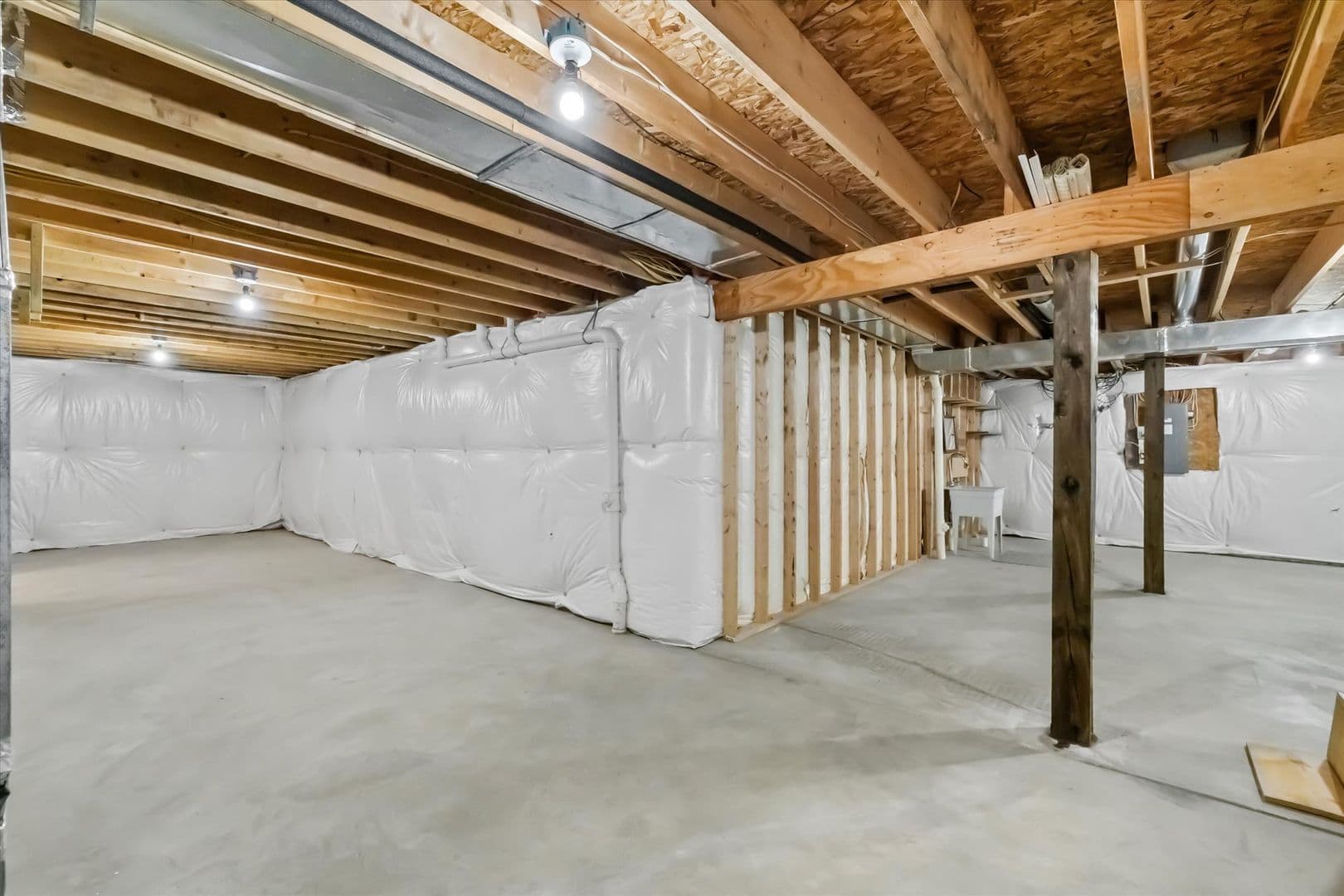 Locust Grove House: 4107 Lakeview Parkway