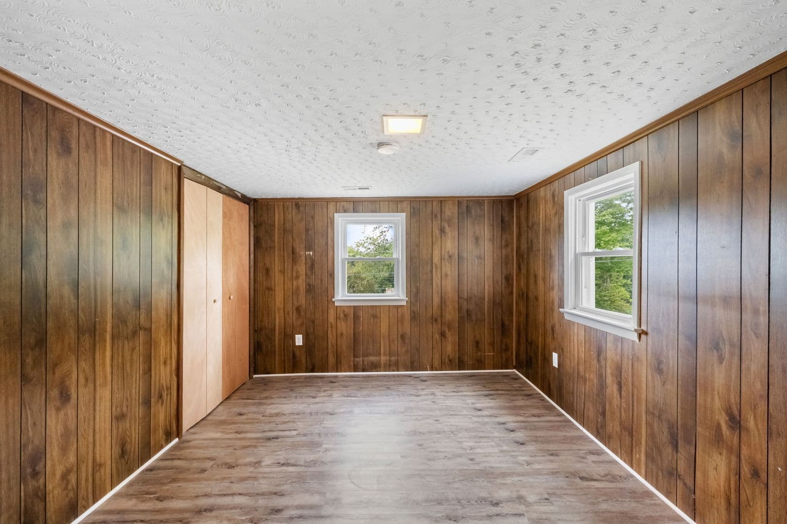 King George House: 1457 Caledon Road