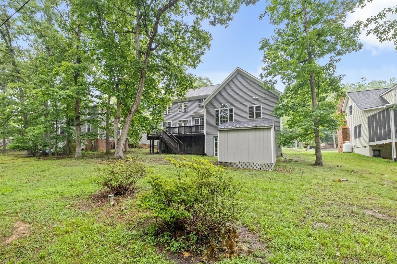 Locust Grove House: 4107 Lakeview Parkway