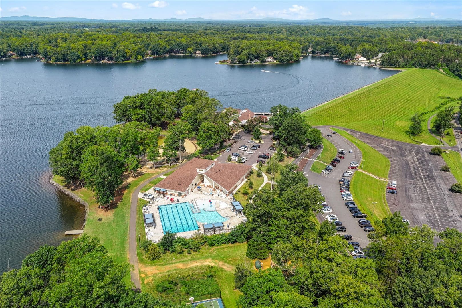 Locust Grove House: 4107 Lakeview Parkway