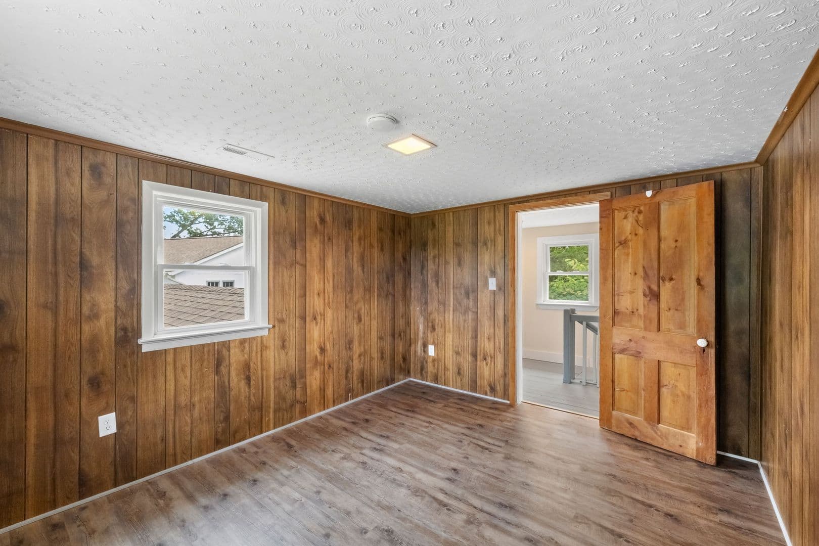 King George House: 1457 Caledon Road