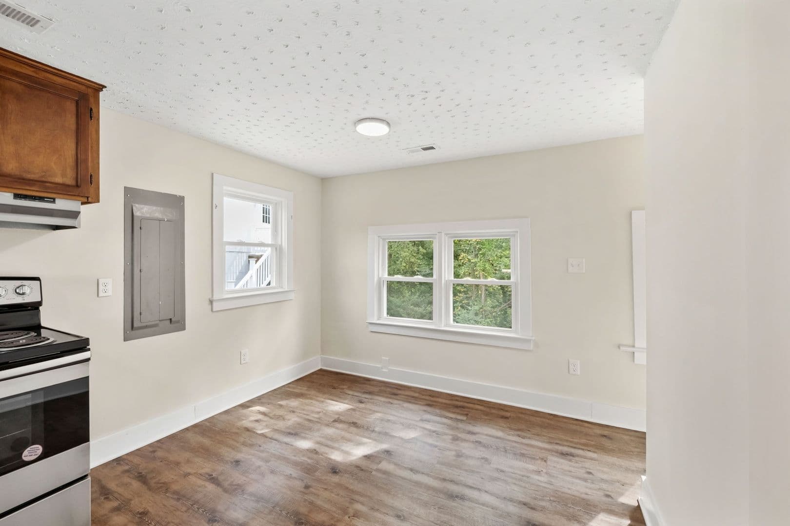 King George House: 1457 Caledon Road