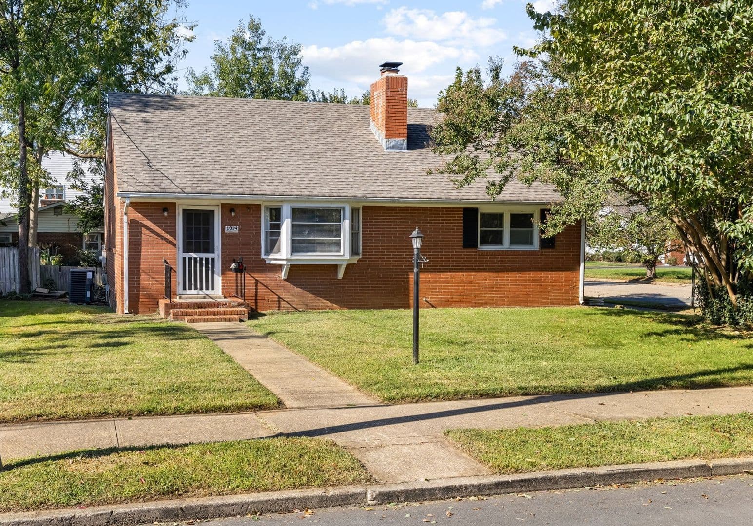 Fredericksburg House: 1014 Stafford Ave
