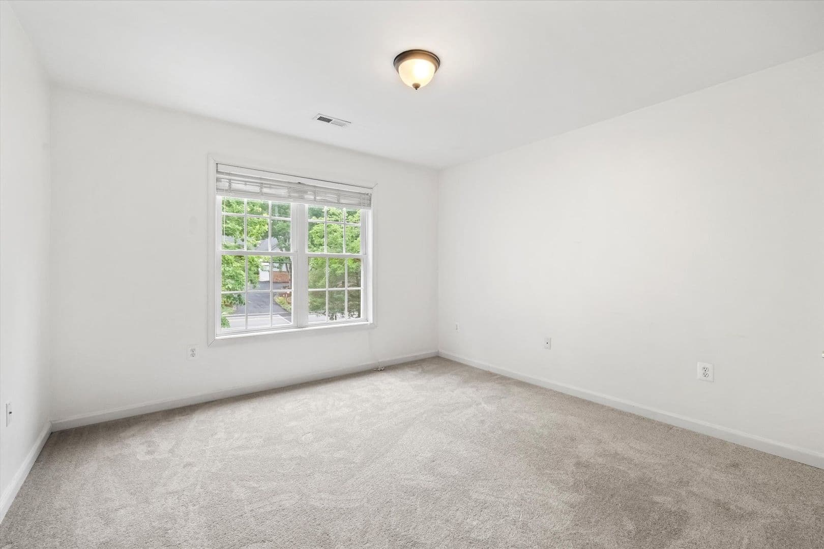 Locust Grove House: 4107 Lakeview Parkway
