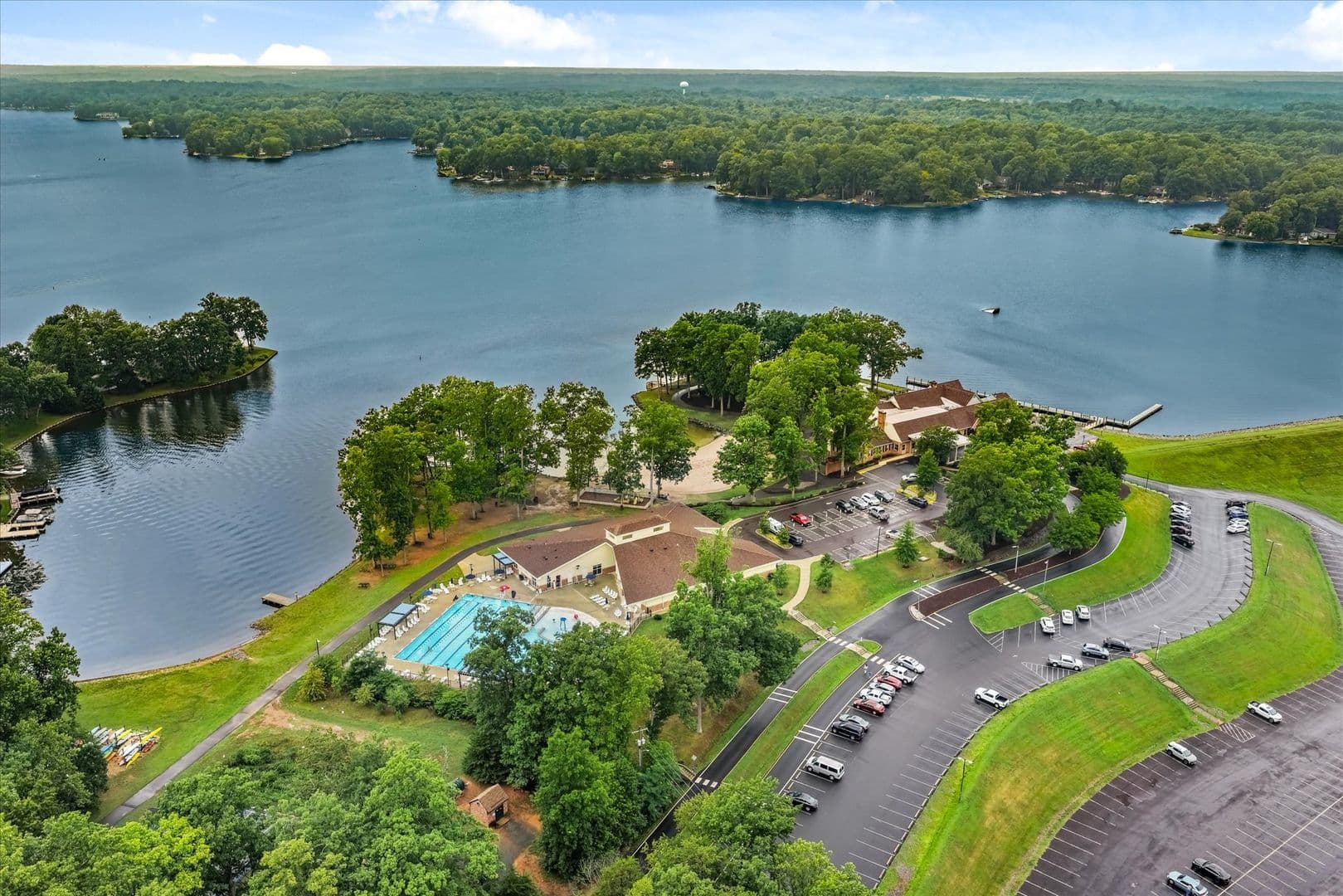 Locust Grove House: 4107 Lakeview Parkway
