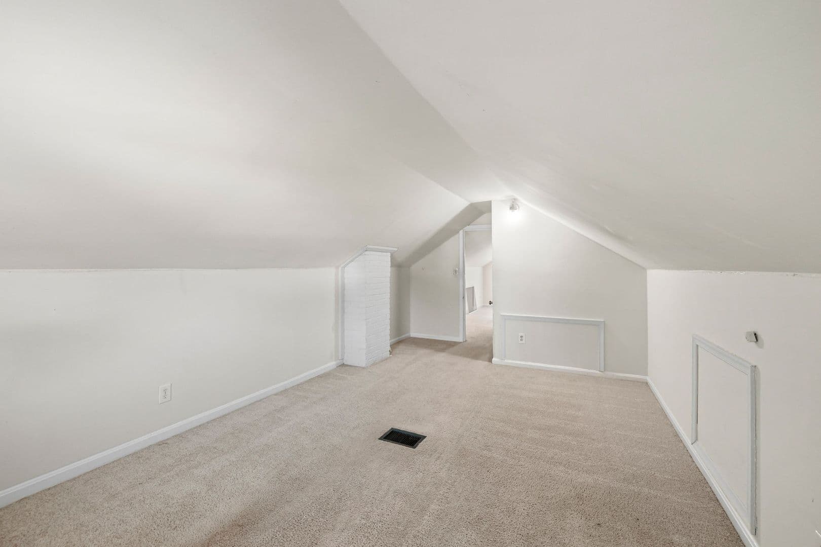 Fredericksburg House: 1014 Stafford Ave