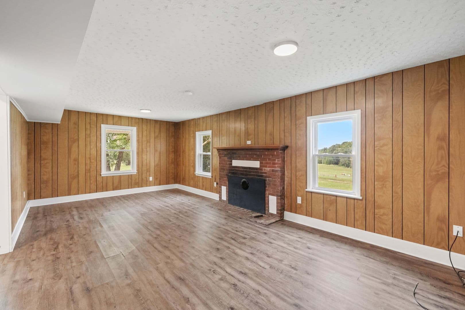 King George House: 1457 Caledon Road