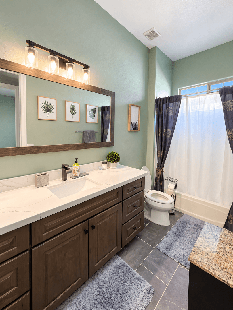 Chandler, House: 2065 E. Crescent Pl.