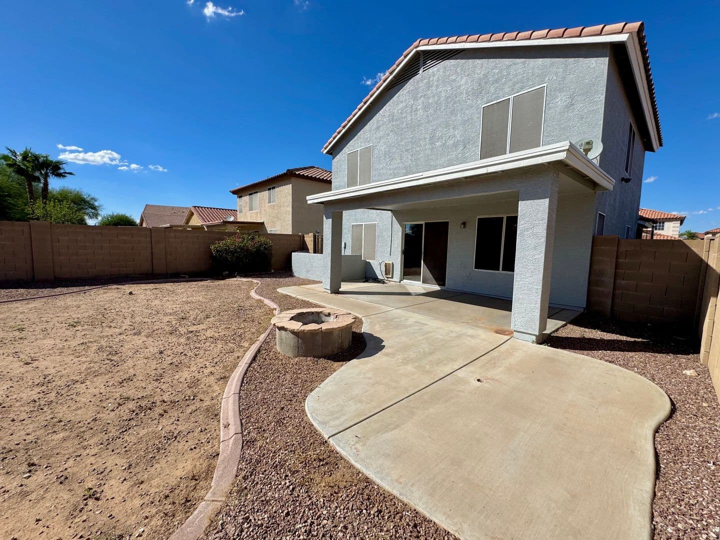 San Tan Valley House: 1403 E Rolls Rd