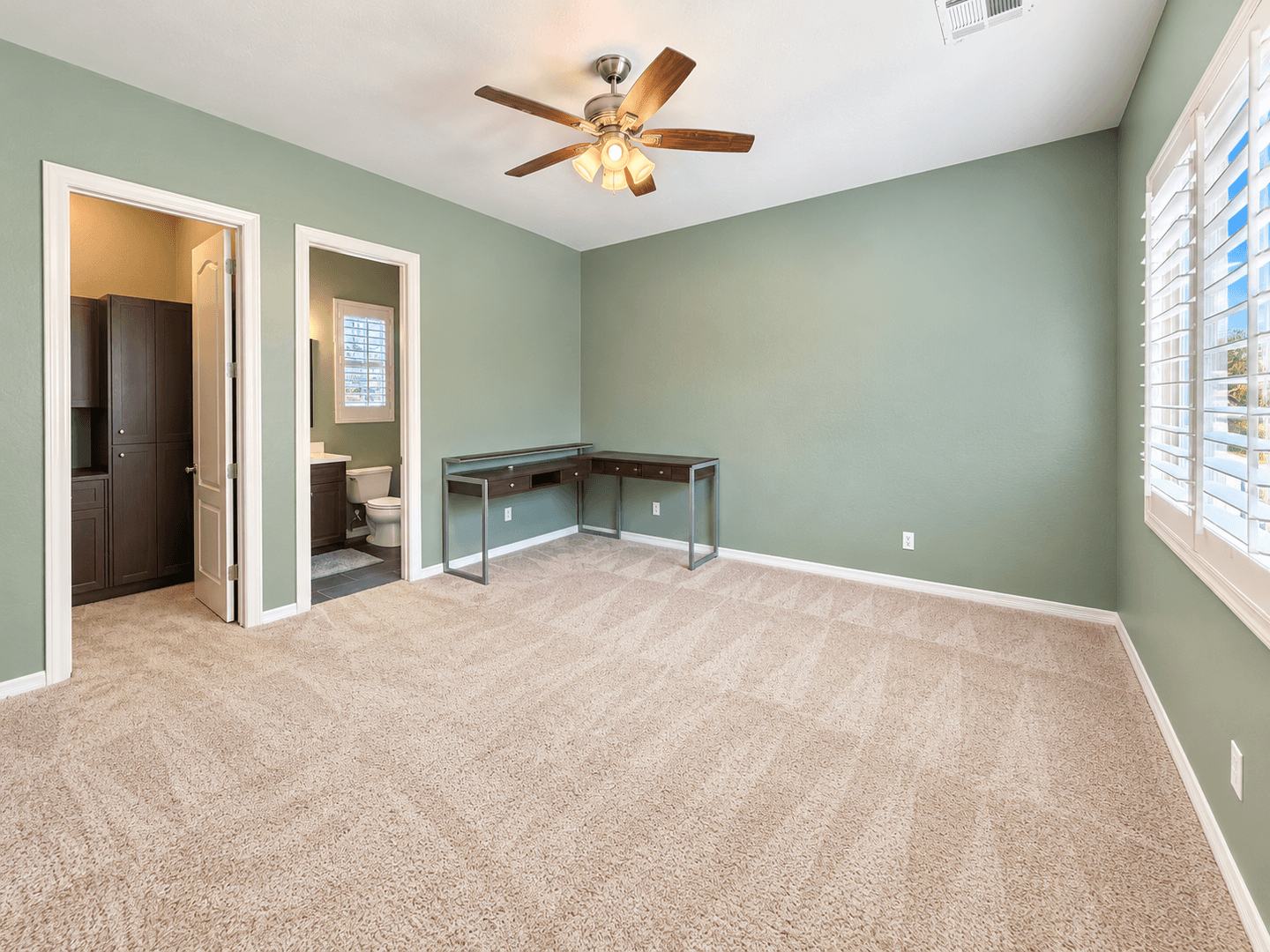 Chandler, House: 2065 E. Crescent Pl.