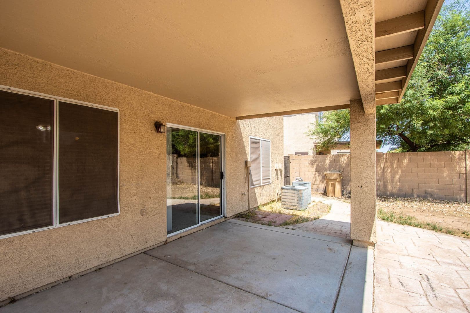 San Tan Valley House: 1037 E Desert Holly Dr.