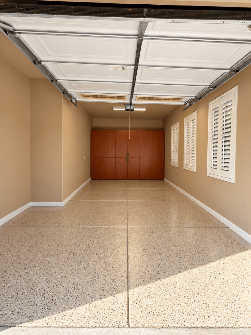 Chandler, House: 2065 E. Crescent Pl.