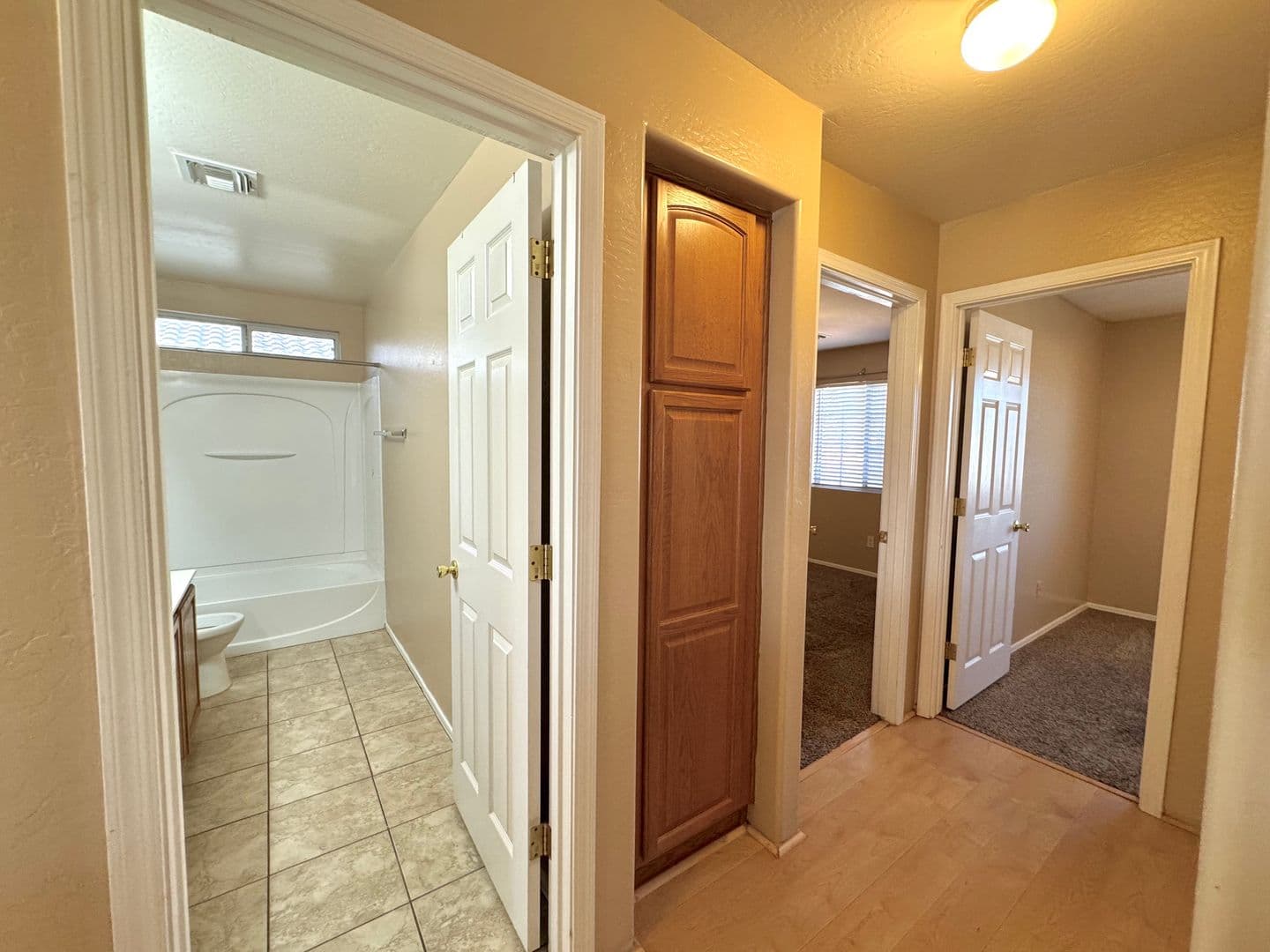 San Tan Valley House: 1403 E Rolls Rd