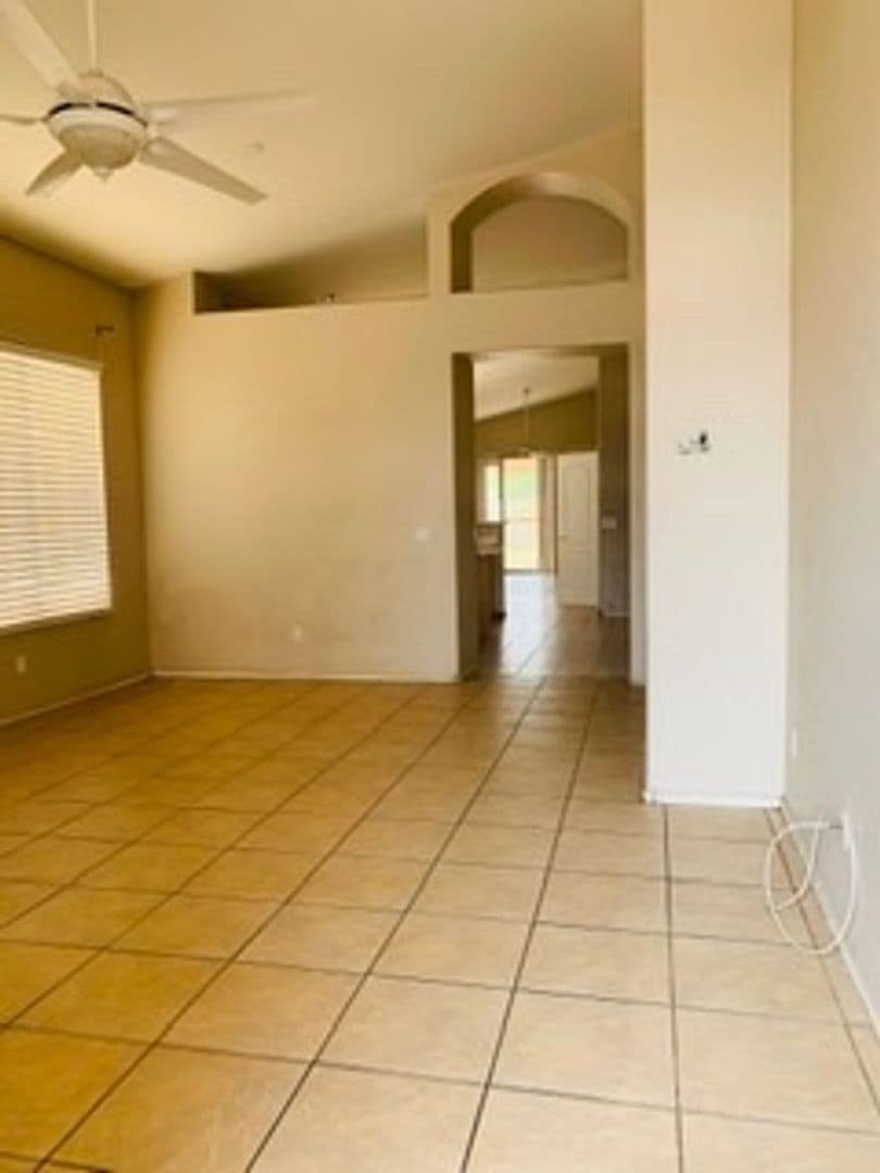 Chandler House: 280 S Pineview Pl.