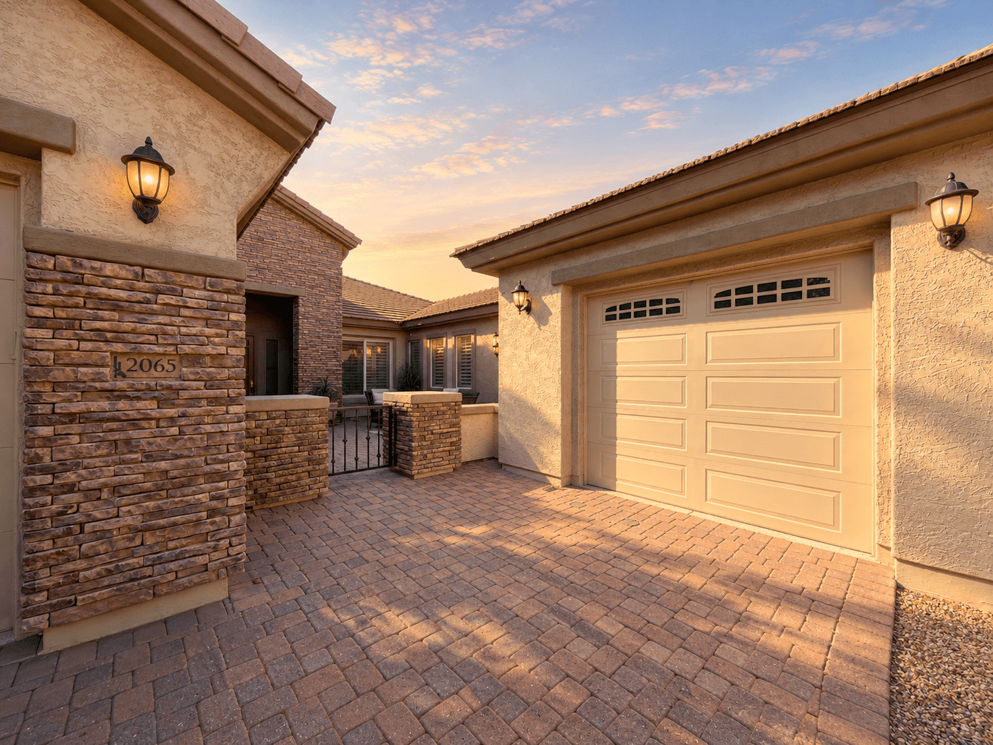 Chandler, House: 2065 E. Crescent Pl.