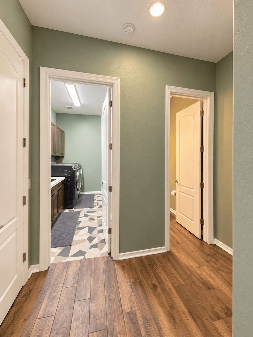Chandler, House: 2065 E. Crescent Pl.