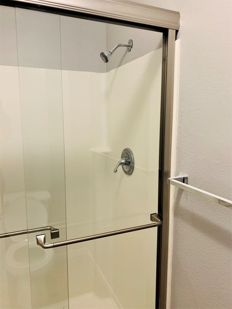 Phoenix Apartment: 3357 W Harmont Dr.