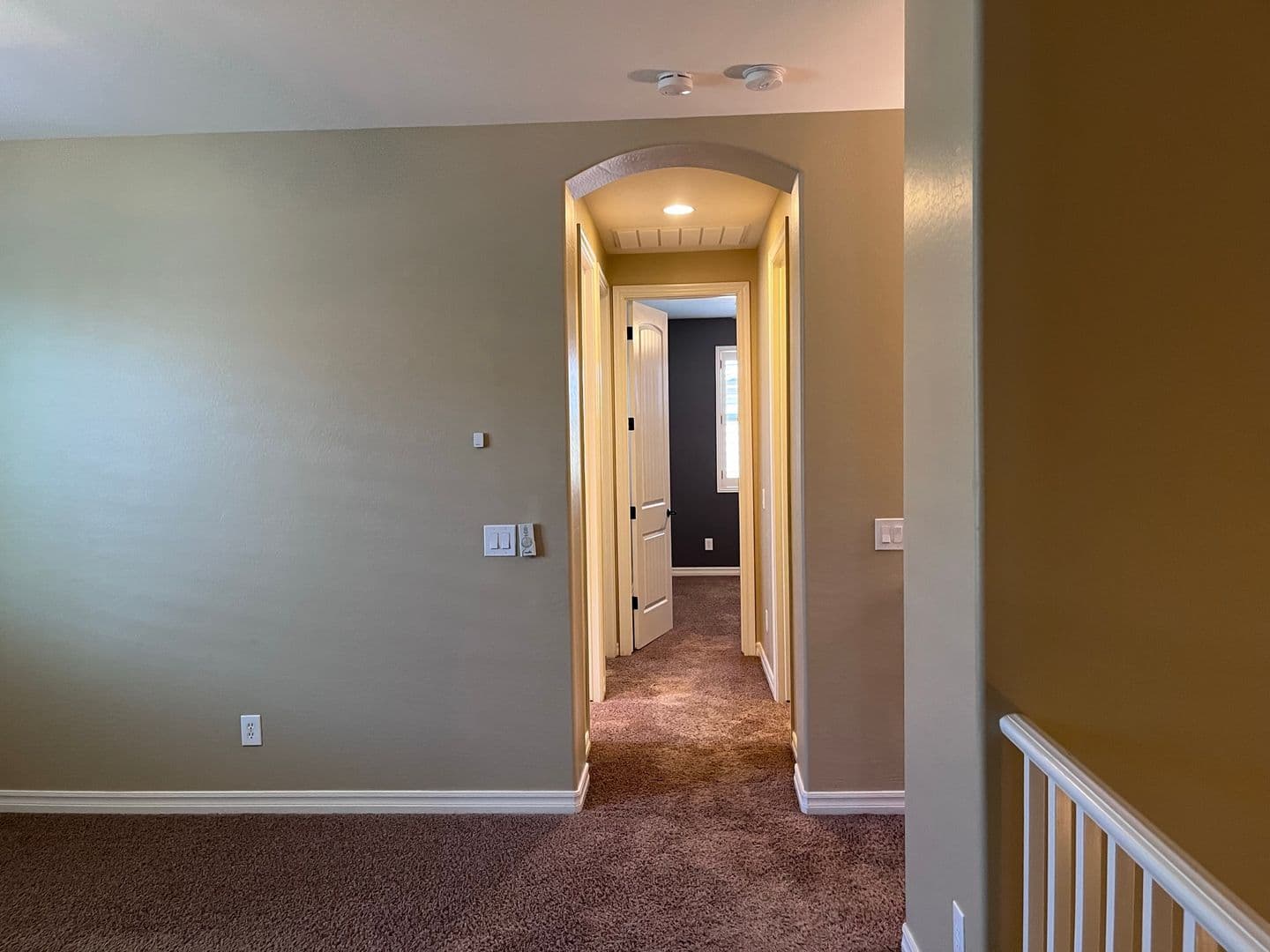 Gilbert House: 1046 S Annie Ln