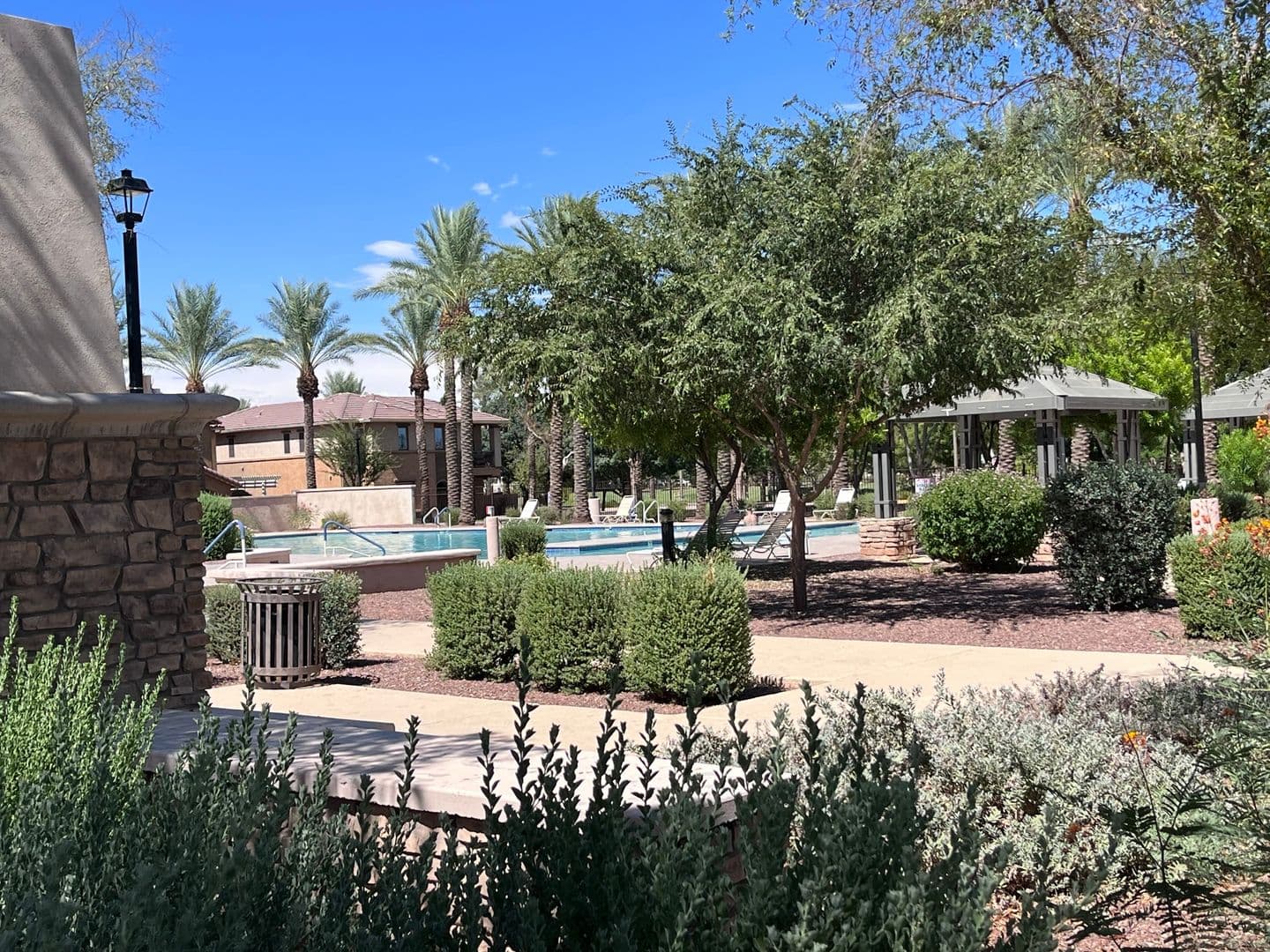 Gilbert House: 1046 S Annie Ln