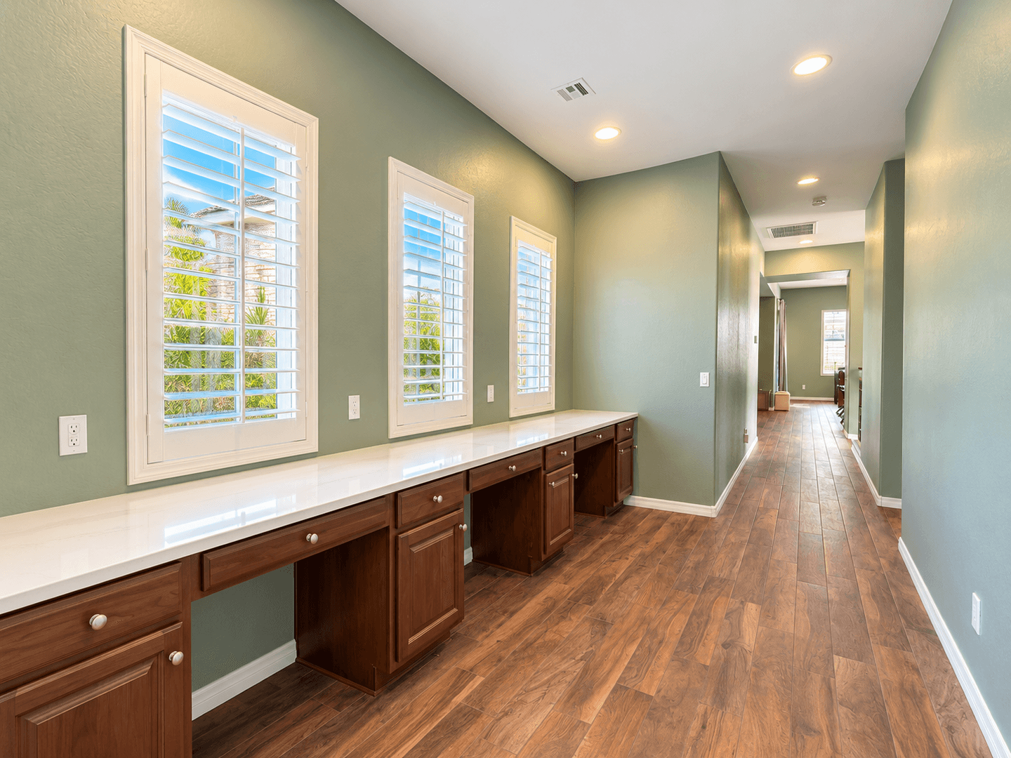 Chandler, House: 2065 E. Crescent Pl.