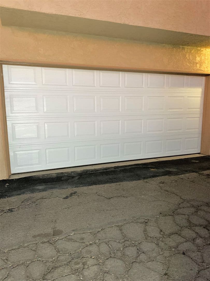 Phoenix Apartment: 3357 W Harmont Dr.